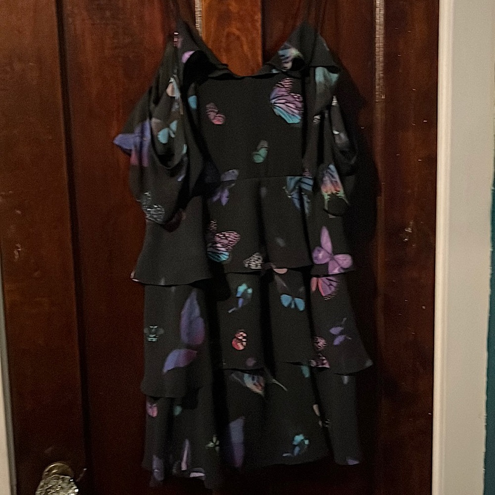 Butterfly dress. Cold shoulder butterfly